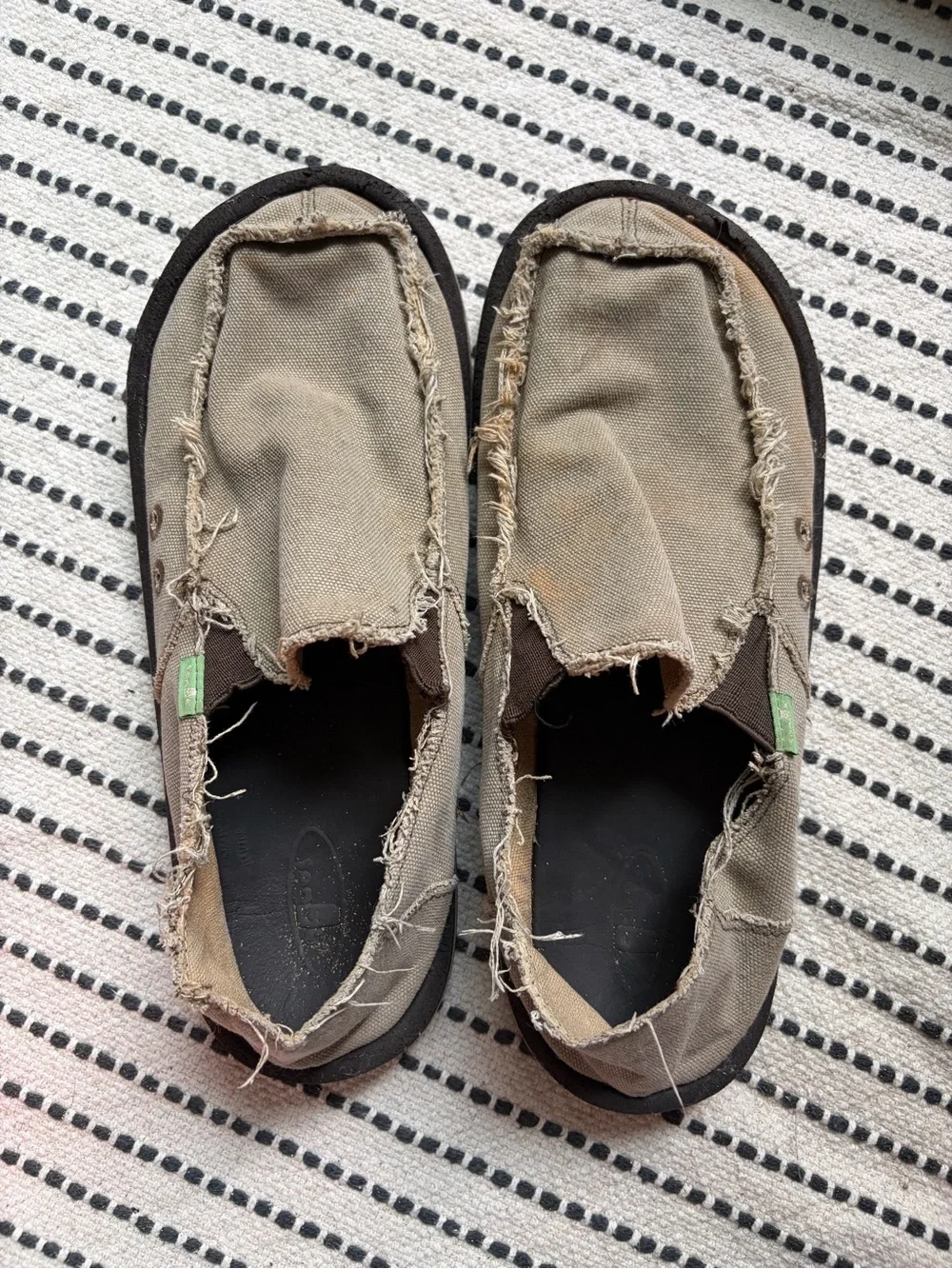 Sanuks Men's Casual Flip Flops - Black/Brown
